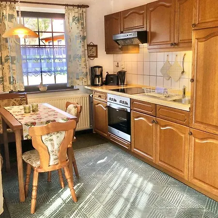 Semesterbostad Min Huesing *